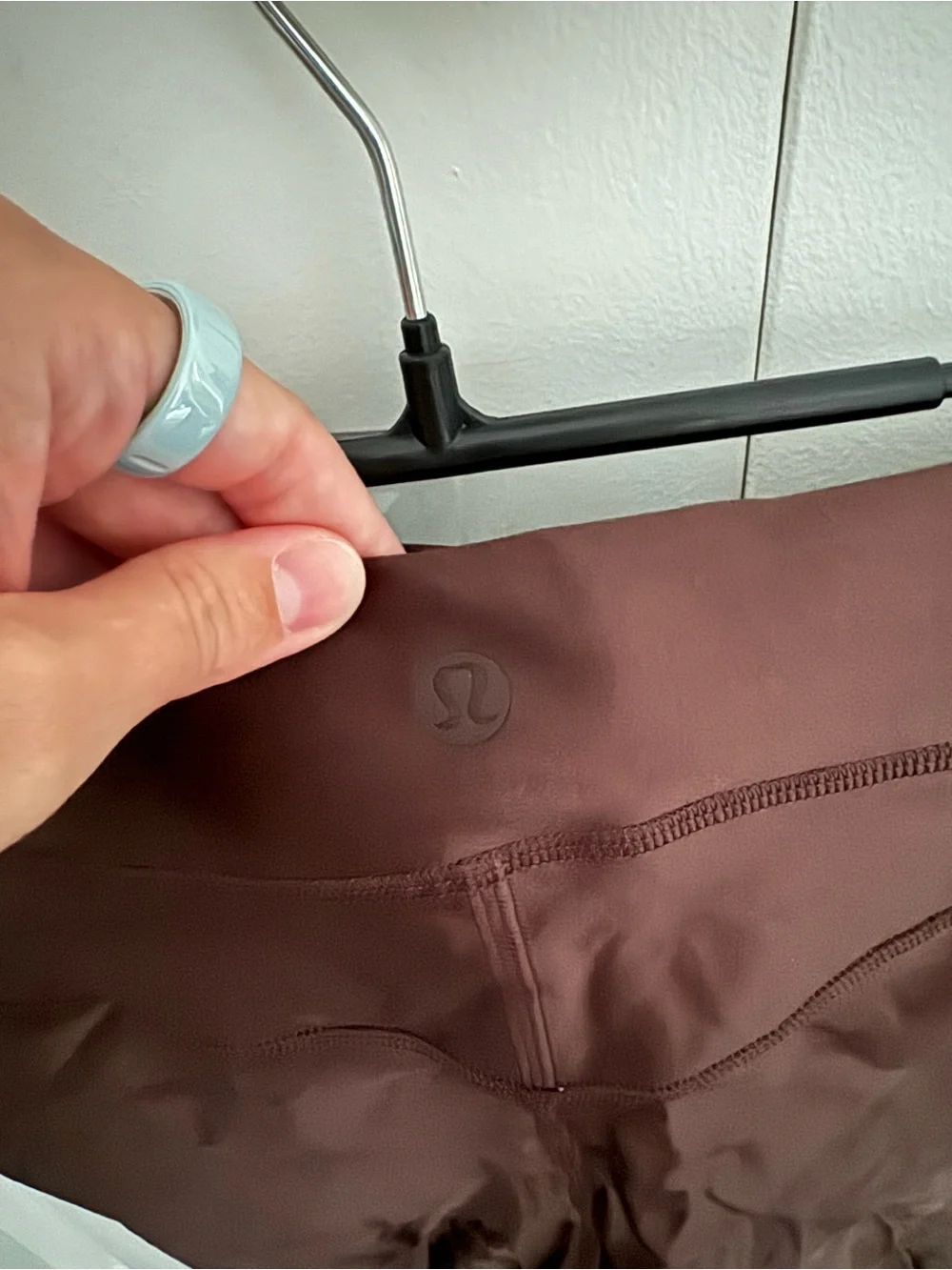lululemon athletica Satin Shije HR Short 6” Espresso